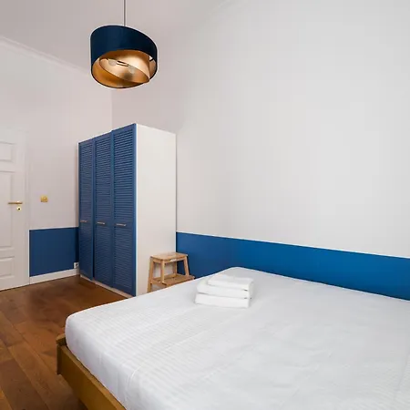 Nowy Swiat 28 Deluxe *