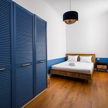 Nowy Swiat 28 Deluxe Διαμέρισμα *